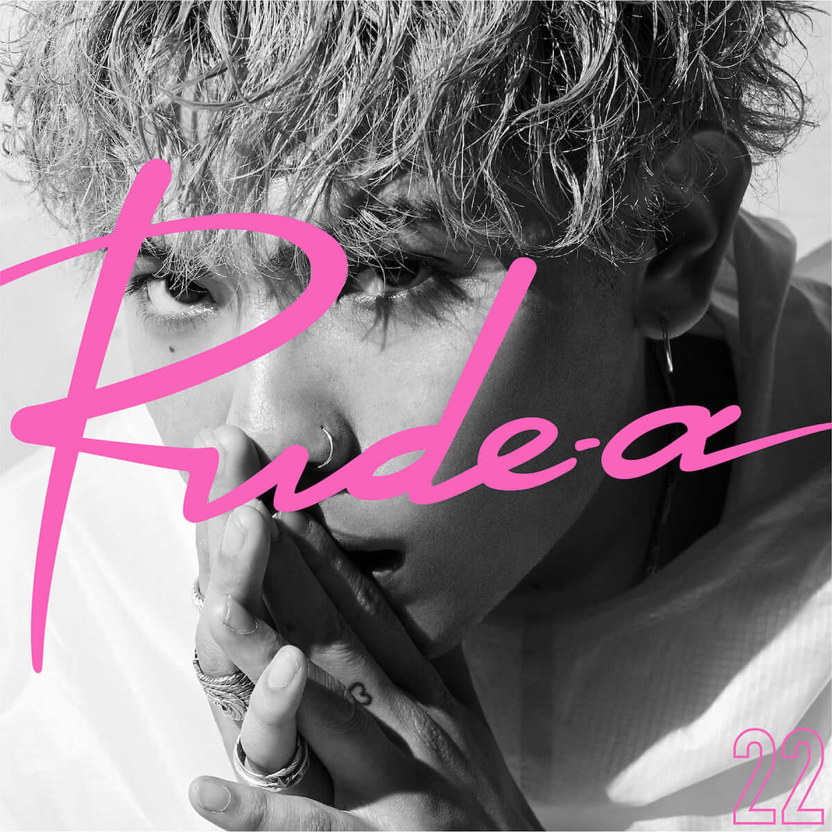 Rude-α、5月29日リリースのメジャーデビューEP『22』作品詳細が解禁｜新ビジュアルも公開 music190409_rudea_2-1200x1201