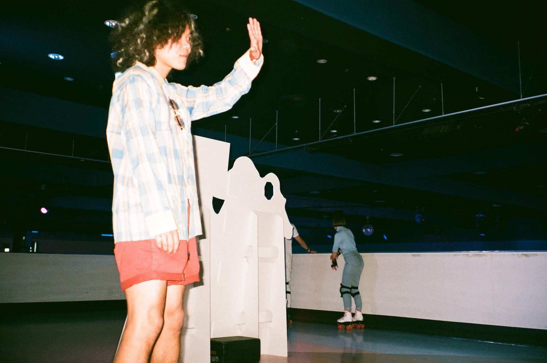 コウキシン女子の初体験vol.16 ナナヲアカリ：Red Bull Music Festival Tokyo 2019「DāM-FunK – A Roller Skate Affair」Photo by 中山桜 rarara190509-rbmf2019-roller-skate-disco-18