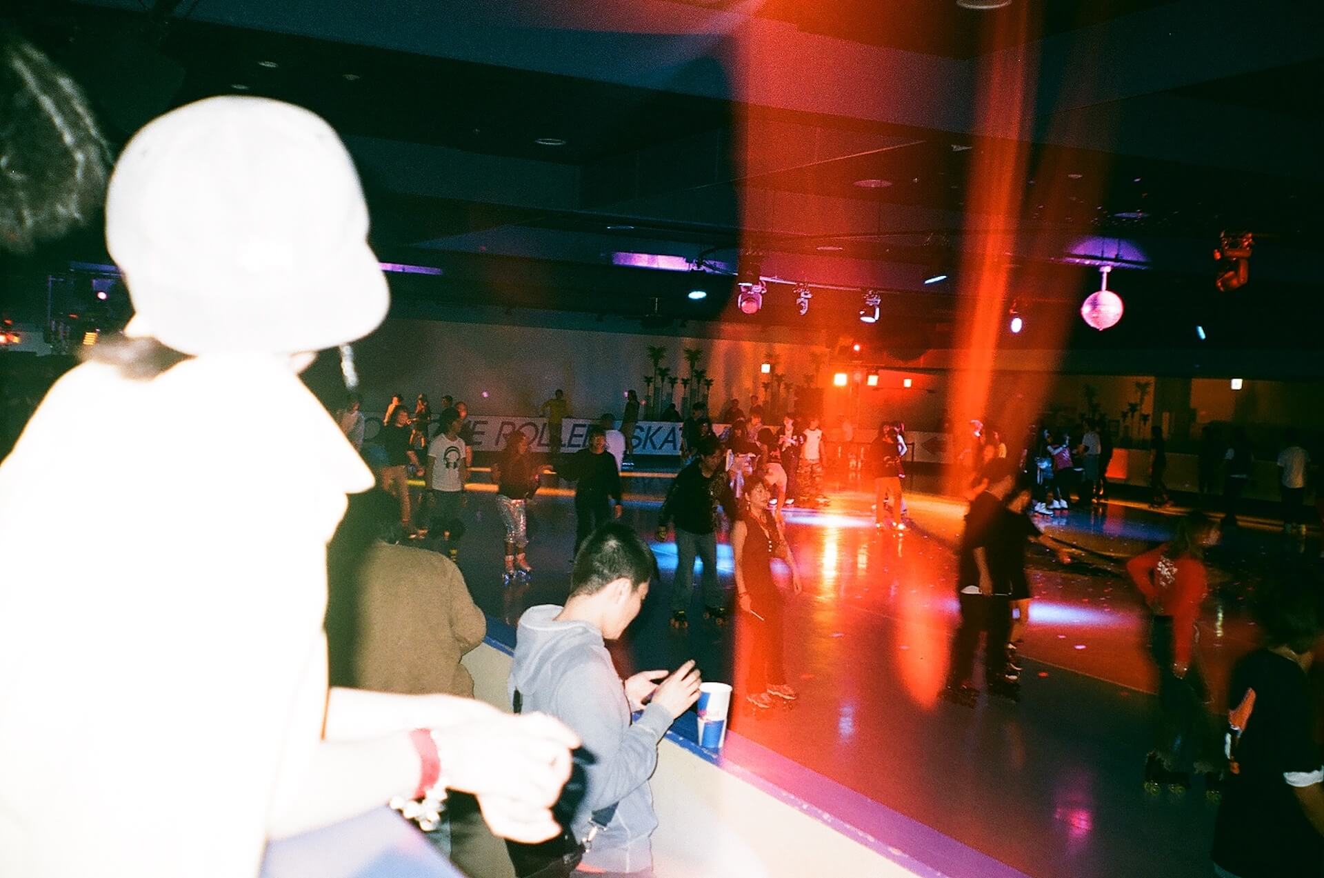 コウキシン女子の初体験vol.16 ナナヲアカリ：Red Bull Music Festival Tokyo 2019「DāM-FunK – A Roller Skate Affair」Photo by 中山桜 rarara190513-2