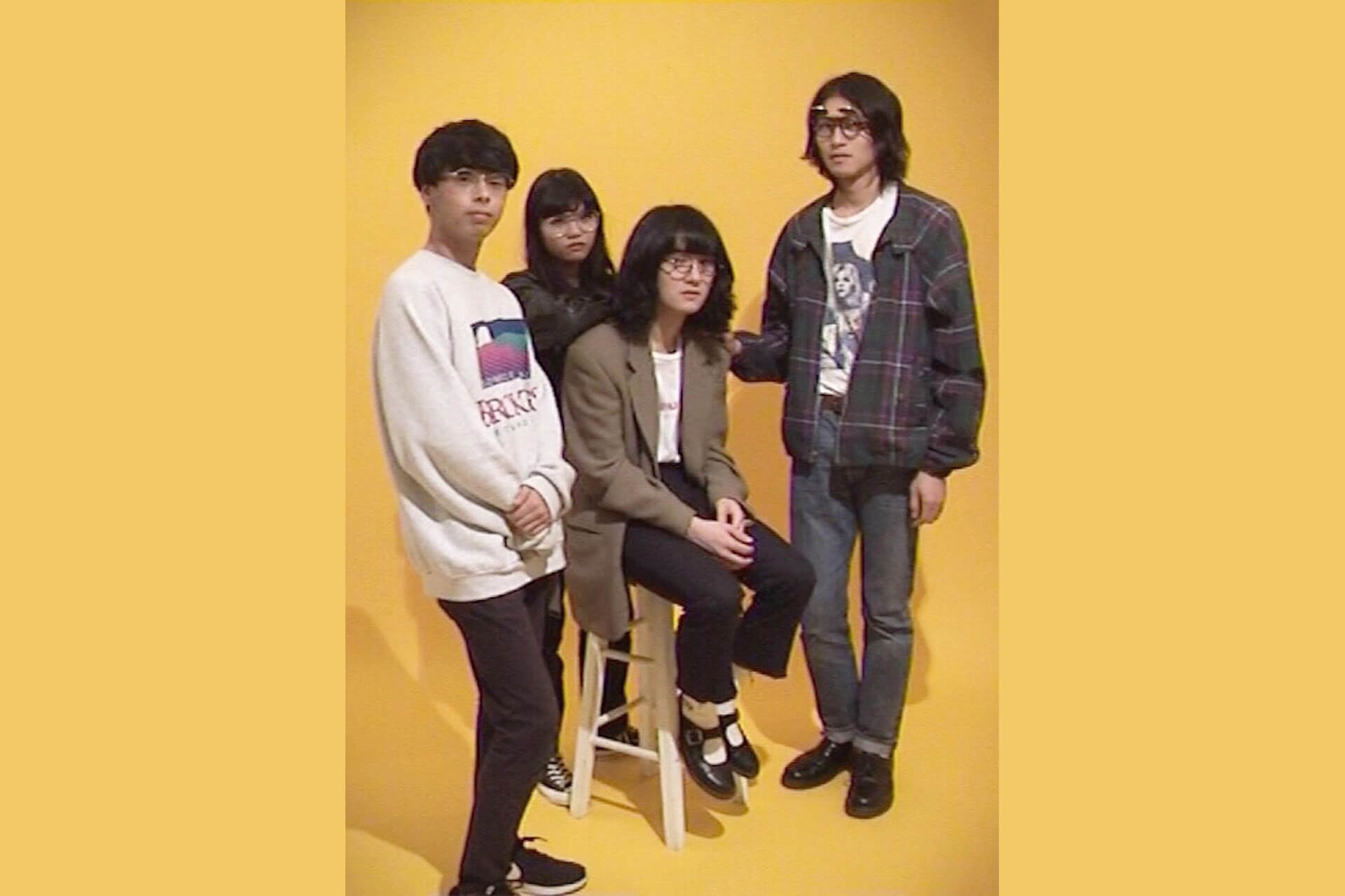 邦楽 No Buses Boys Love Her CD No Buses、1st EP『Boys Love Her』リリース。注目の男女4人組
