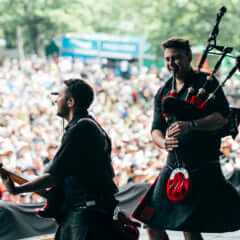 RED HOT CHILLI PIPERS レッド・ホット・チリ・パイパーズ
