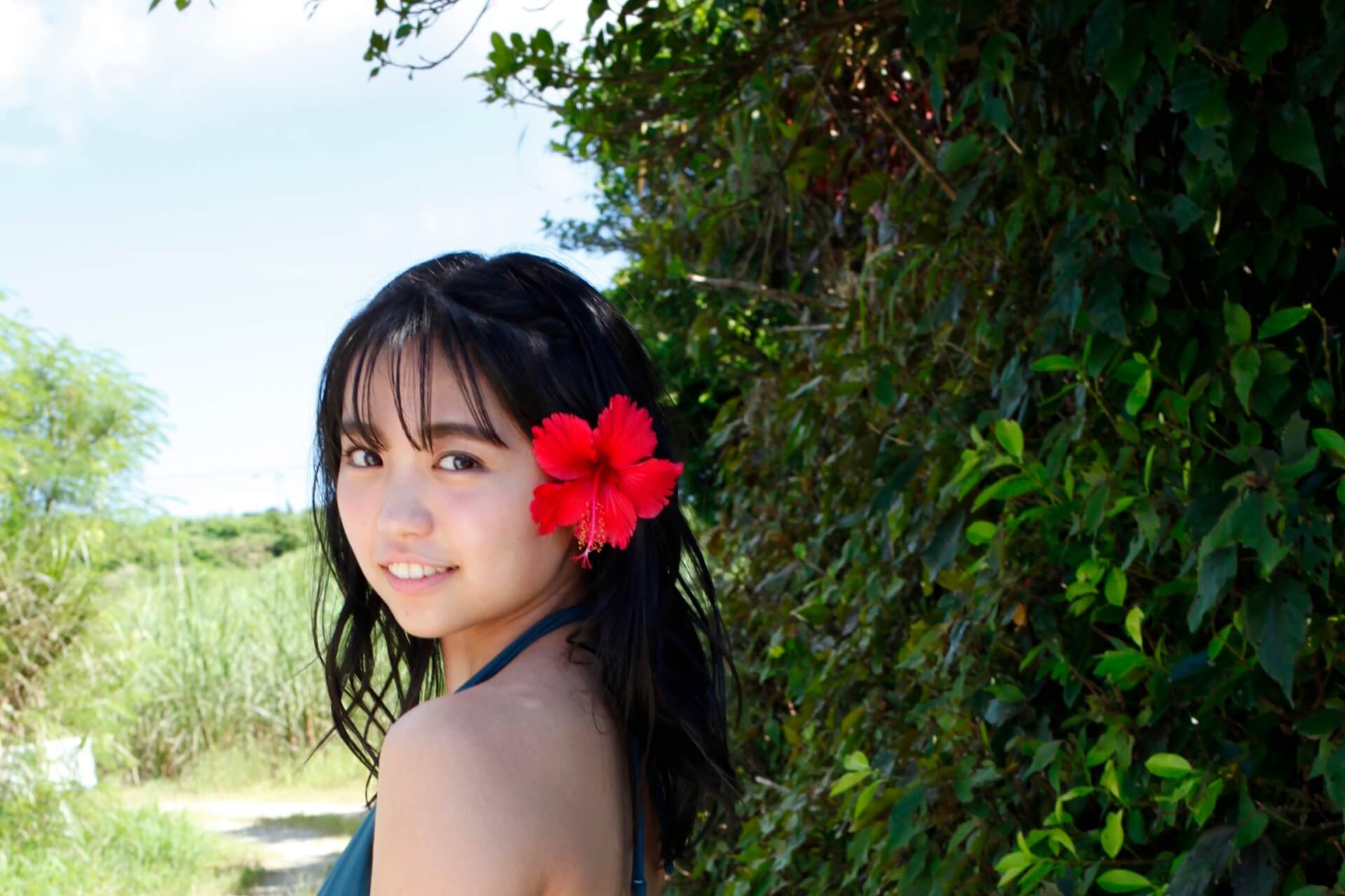 大原優乃セカンド写真集「吐息」直筆サイン入り 大原優乃セカンド写真集「吐息」 サイン入り