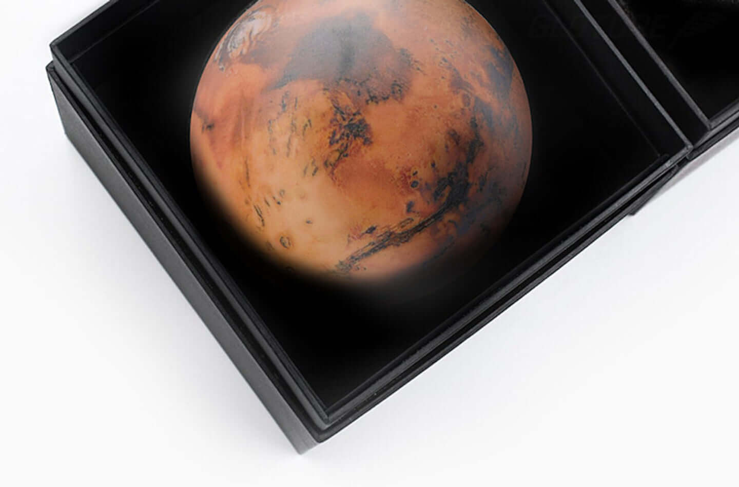 指先で火星に触れよう！スマホとARで火星の情報を読み取る模型「MARS Pro」が発売 tech191223_marspro_02-1440x949