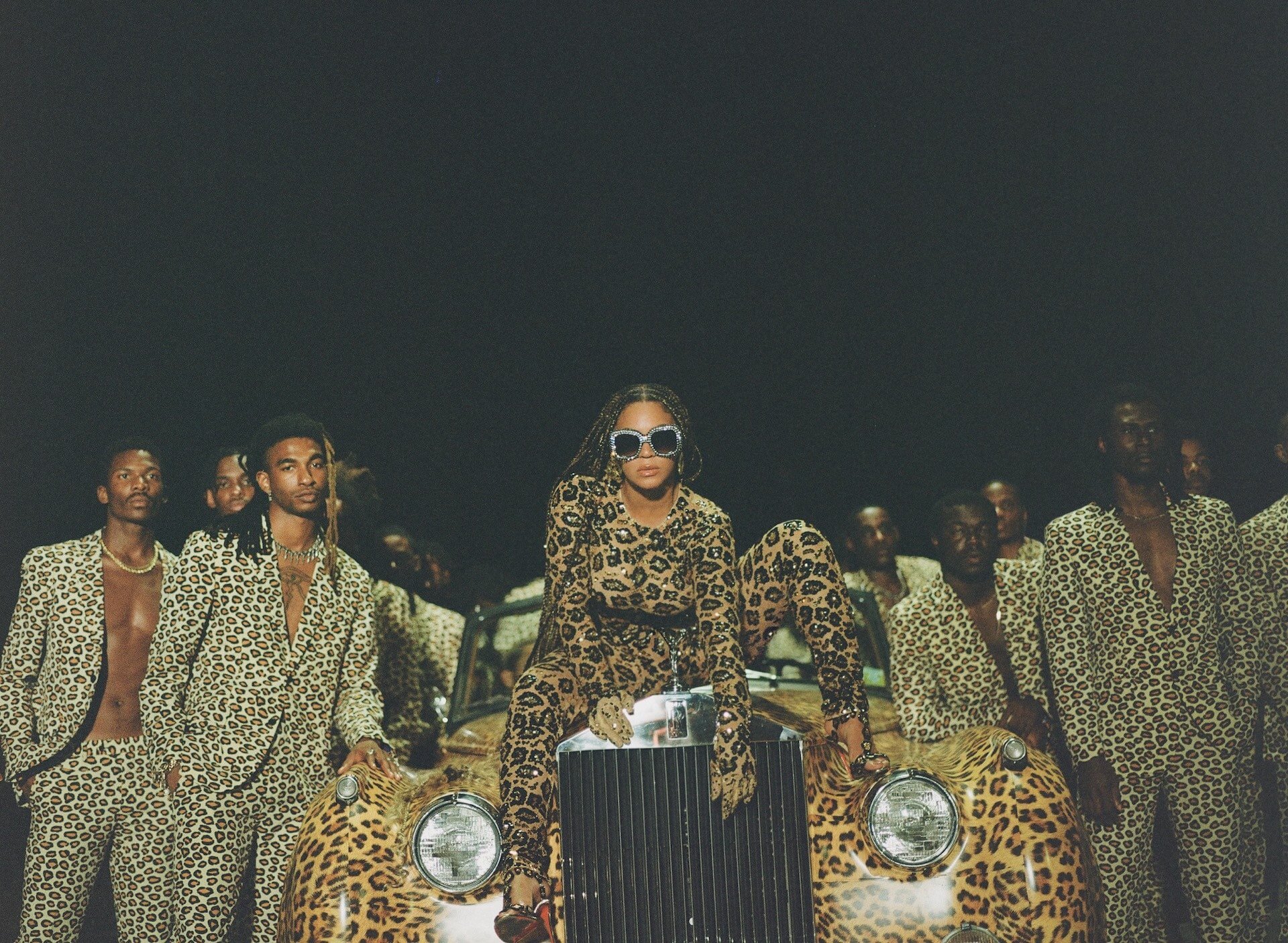 Beyoncéのビジュアルアルバム『ブラック・イズ・キング』が「Disney＋」限定で世界同時配信決定！ ac200716_blackisking_01