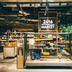 2416 MARKET