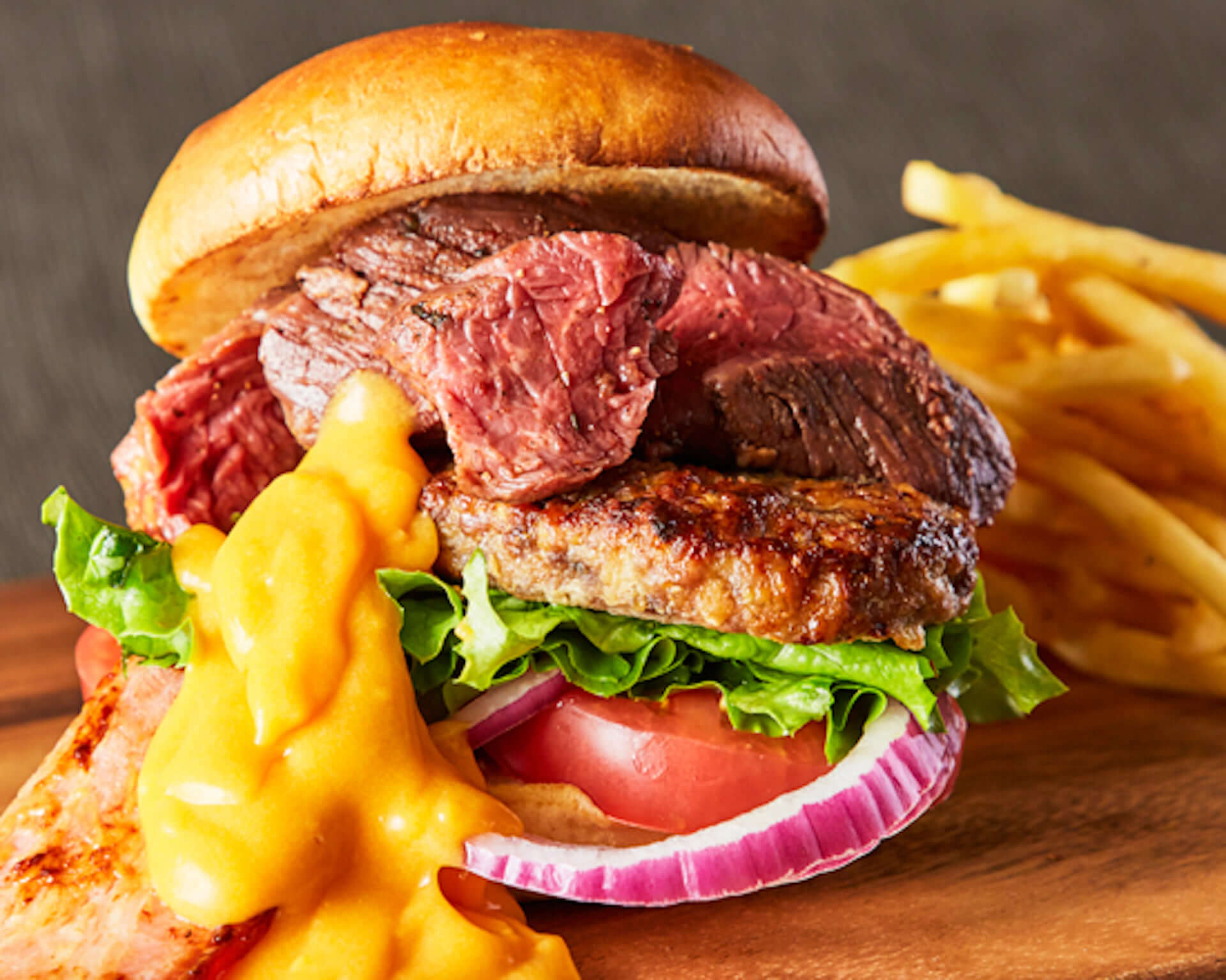 Uber Eatsでお得にハンバーガーを楽しもう！「肉ソンフレッシュです！バーガー 渋谷店」で＜食欲の秋！肉肉祭り＞キャンペーンが開始 gourmet200901_freshdesu-burger_1-1920x1536