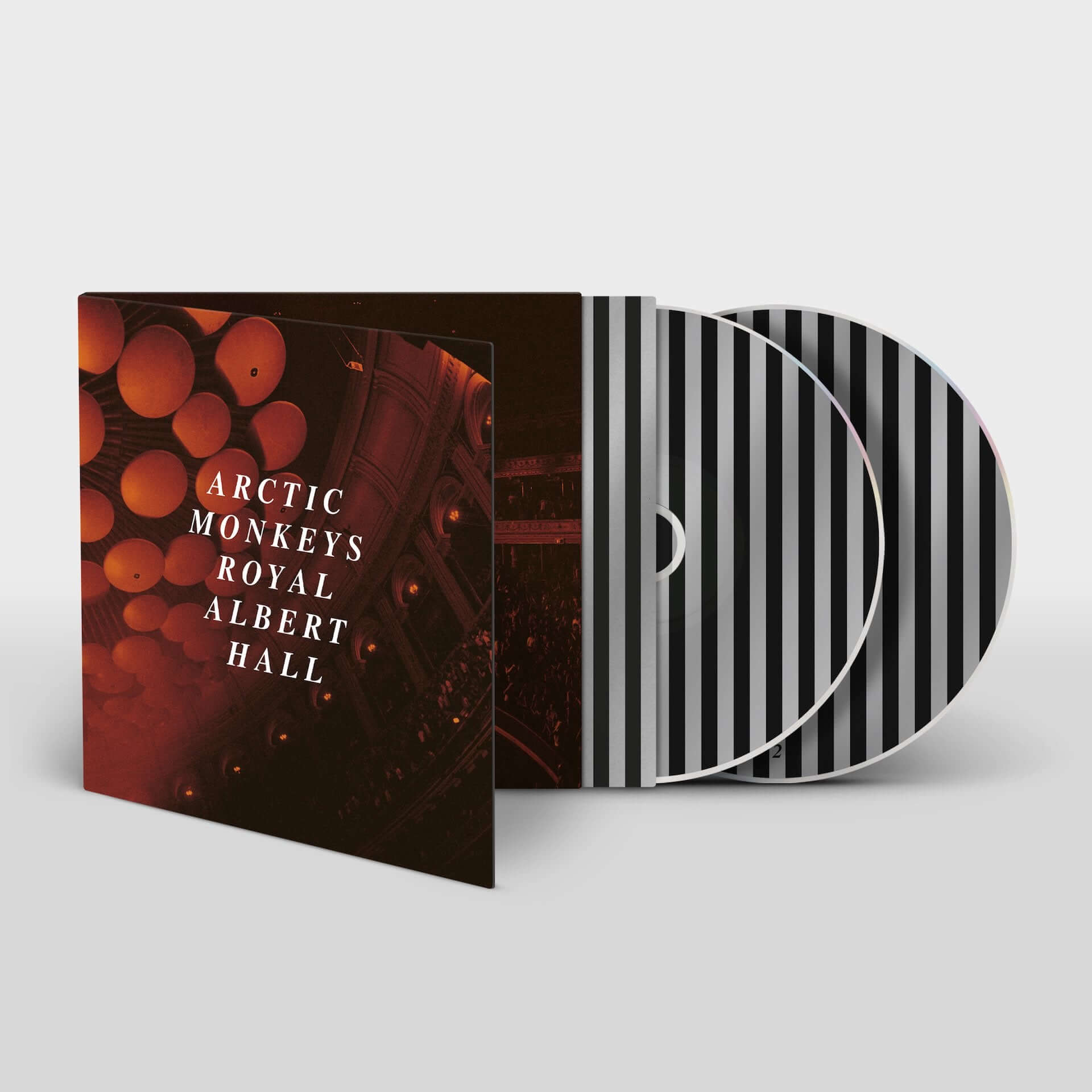 Arctic Monkeysが20曲入りのライブアルバム『Live At The Royal Albert Hall』をリリース決定！収益は全て慈善団体「War Child UK」に寄付 music201030_arctic-monkeys_4-1920x1920