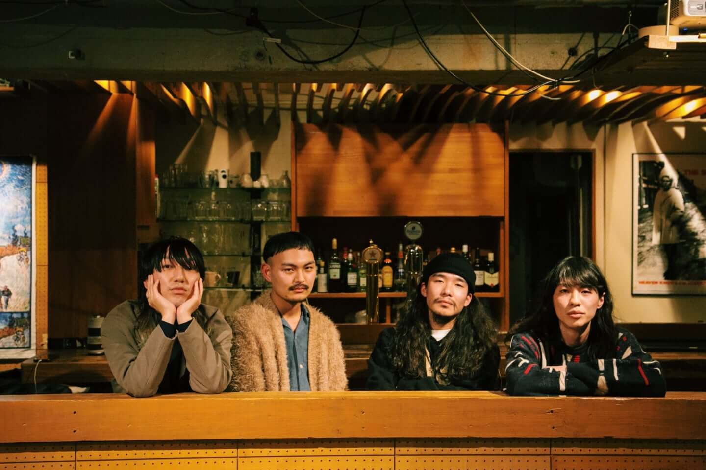 座談会：Helsinki Lambda Club × 巽 啓伍（never young beach）｜初MV監督作品“IKEA”の裏話から音楽家としての正義まで、仲間だからこそのあれやこれ music201216_helsinki-06-1440x960