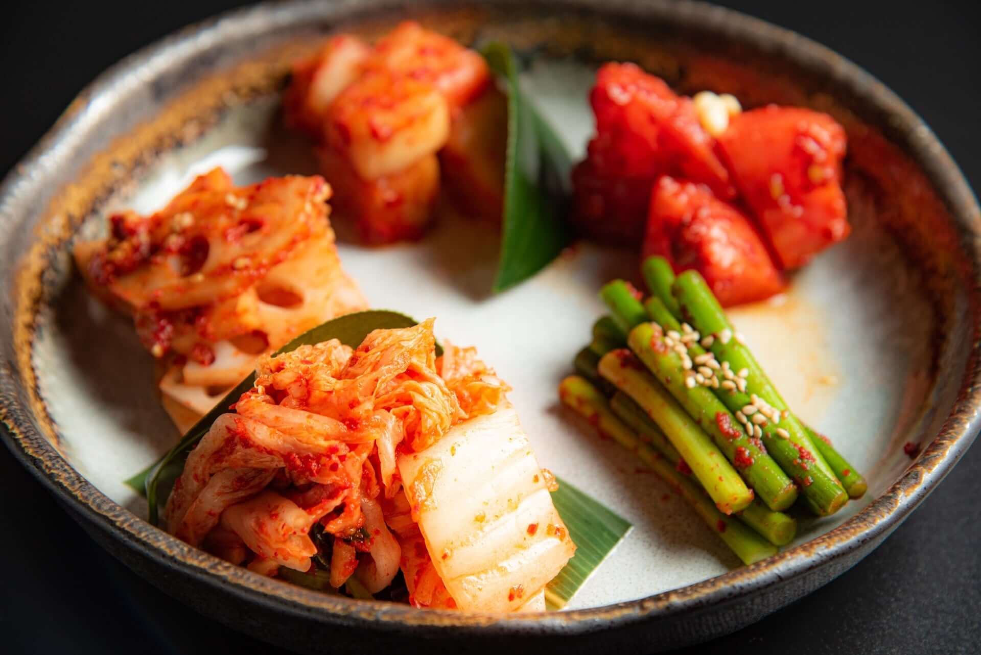 『現代版（ヒョンデ）参鶏湯』を楽しめる韓国料理屋「CLASSIC 参鶏湯」が恵⽐寿に新登場！薄皮蒸し餃子『マンドゥ』などオリジナルメニュー満載 gourmet210311_classic-korea_8-1920x1282