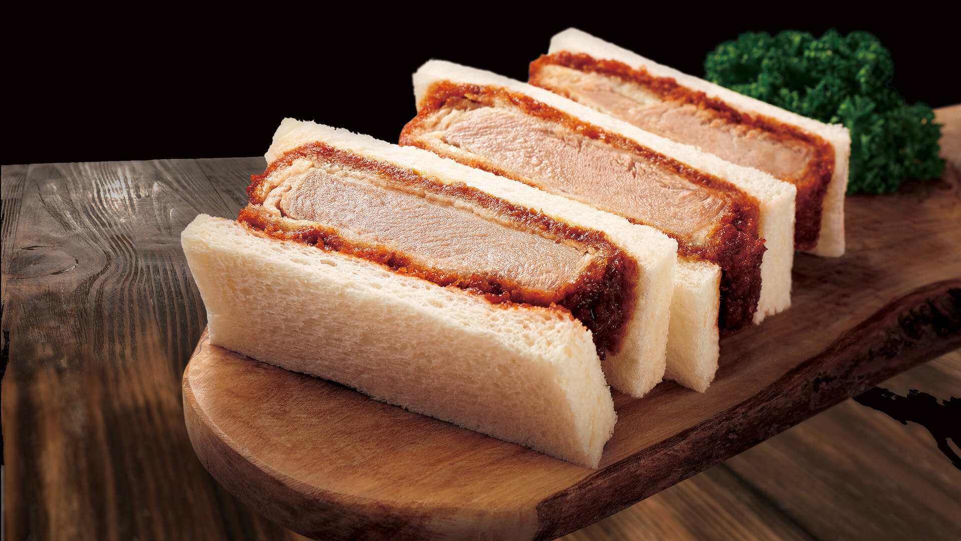 ファミリーマートのBOXサンドイッチにプレミアムライン「贅沢サンドBOX」が登場！ひれかつサンド＆海老カツサンドが発売 gourmet210629_familymart_sandwich_4