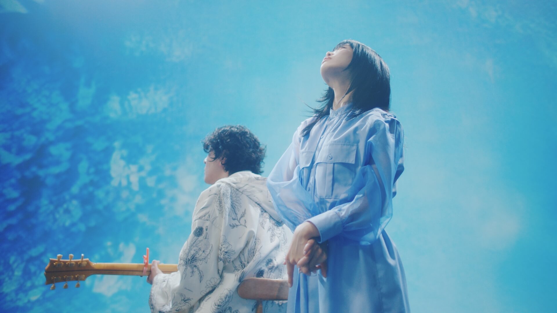 アイナ・ジ・エンド＆ROTH BART BARONによるA_oの話題曲“BLUE SOULS”MVが本日公開！ music210716_a_o_mv_2