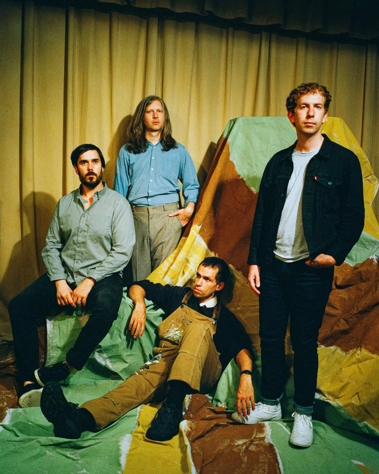 Parquet Courtsがアルバム『Sympathy For Life』のリリースを発表！リードシングル“Walking at a Downtown Pace”MVも解禁 music210819_parquet_courts_1