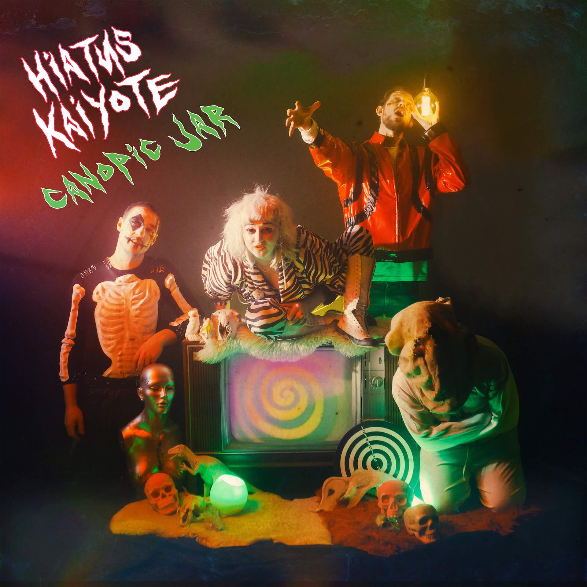 Hiatus Kaiyoteが最新アルバム『Mood Valiant』収録曲“And We Go Gentle”のMVを公開！ music211116_hiatus-kaiyote-02