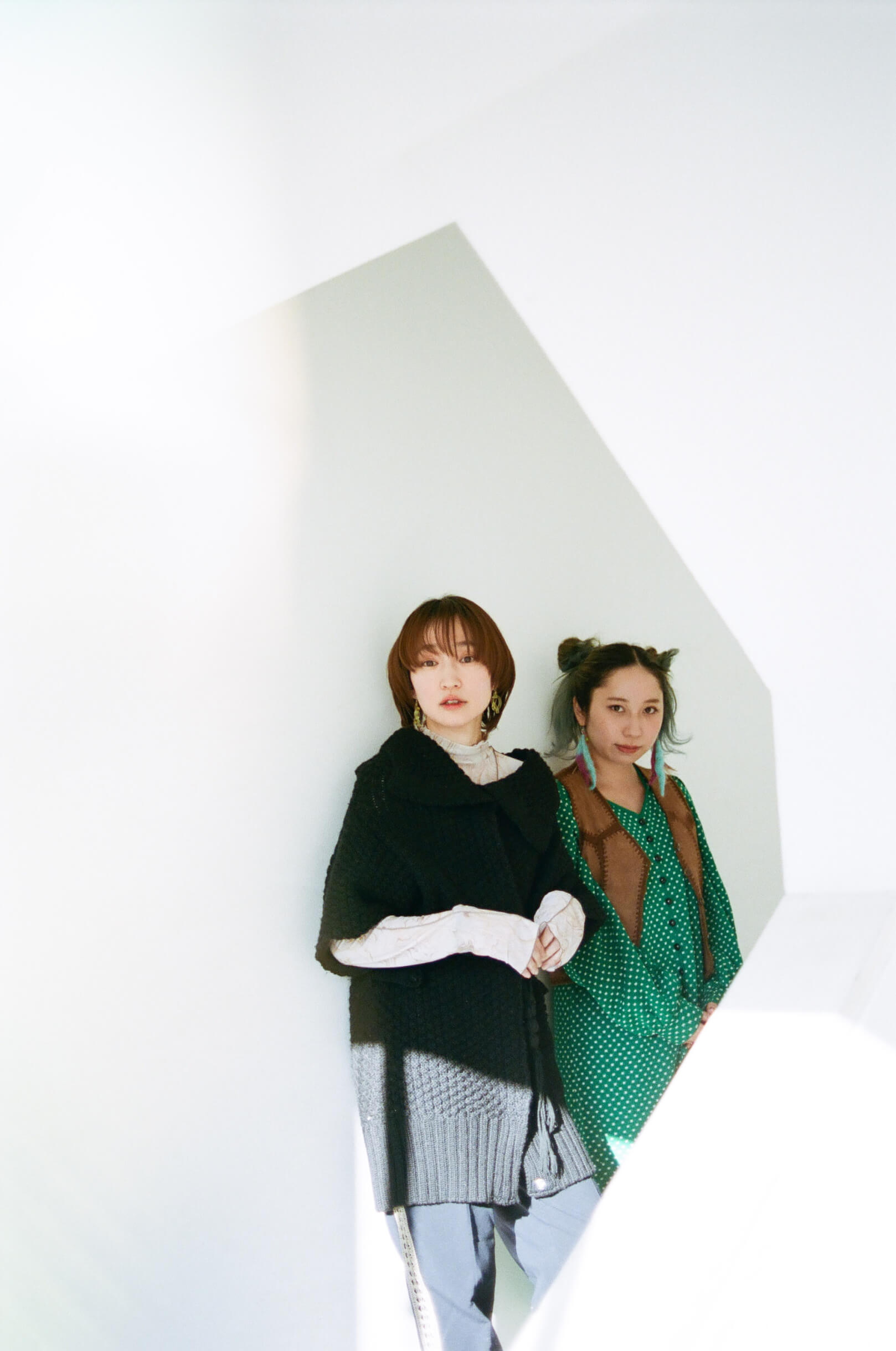 対談 安藤裕子 タグチハナ Lilubay 作詞作曲 Mv アートワークを手がける創作力の源泉 Qetic