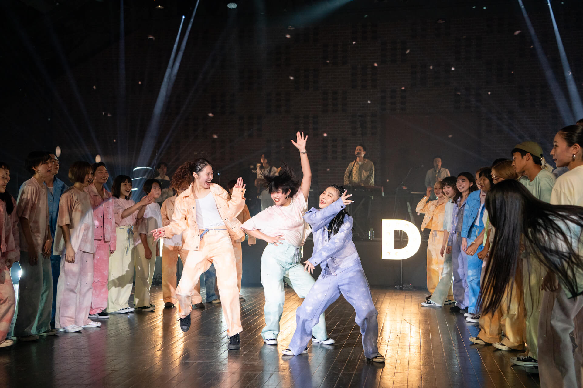 PHOTO REPORT：TENDRE × yurinasia＜Dance Dance Dance ＠ YOKOHAMA 2021＞ column220307_tendre-yurinasia-015