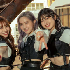 AKB48（本田仁美 × 向井地美音 × 村山彩希）