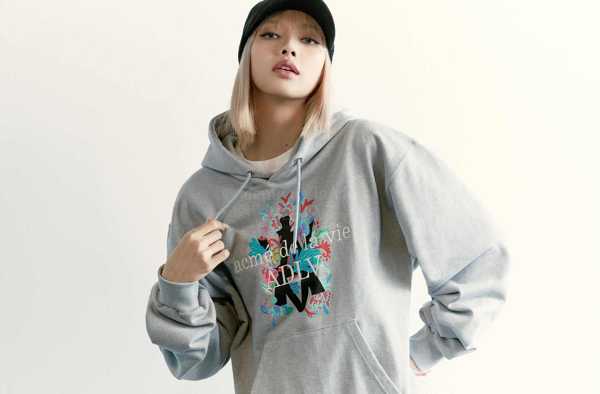 BLACKPINK・LISAがメインモデルを担う韓国発ブランド「ACME DE LA VIE」が60% LEVELYで発売 fashion220617_sixty-percent-02