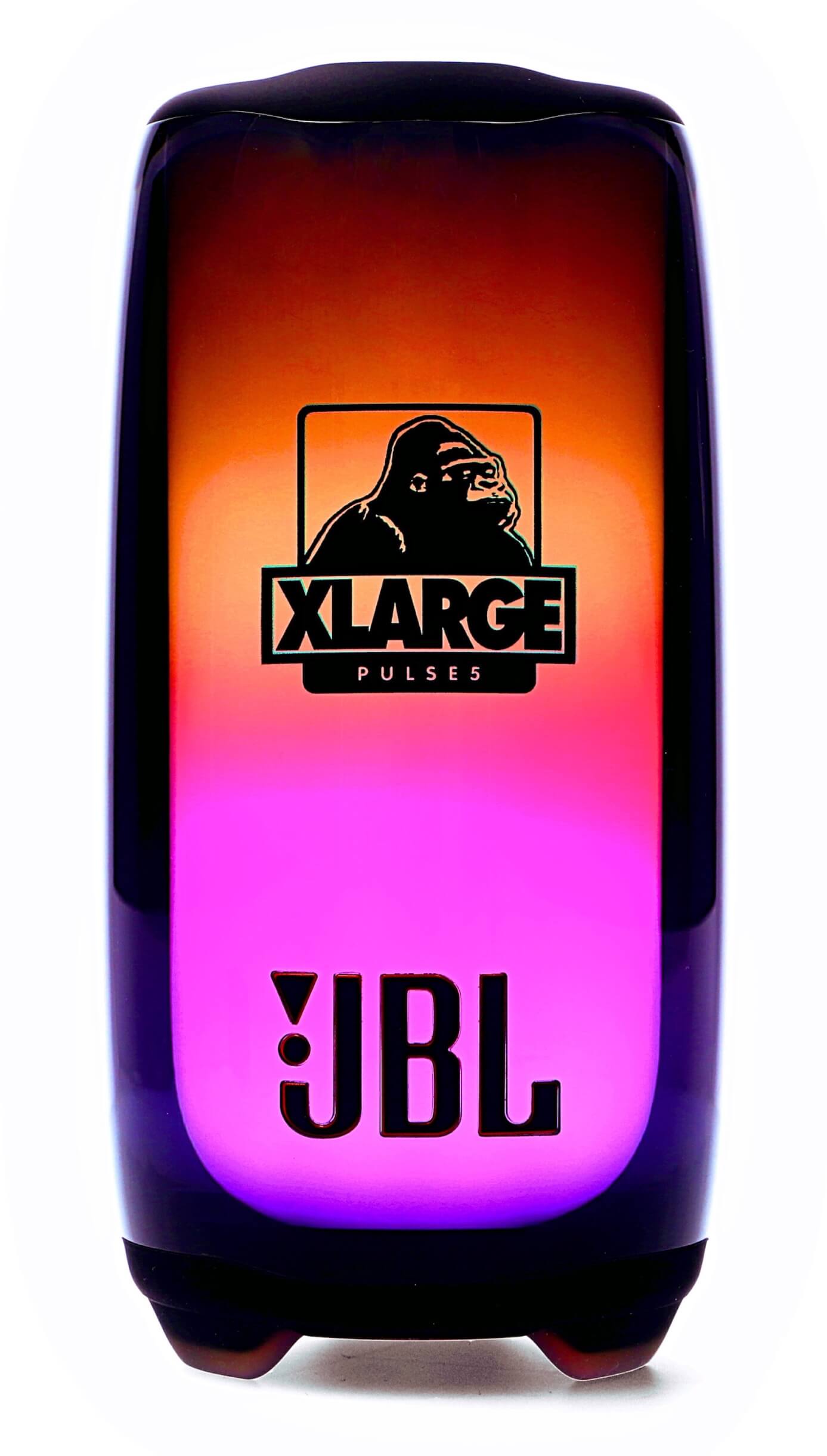 JBLとXLARGEのコラボによる「JBL PULSE 5 XLARGE Special Edition」期間限定で受注生産販売｜Authorityのオリジナル楽曲を使用したスペシャルムービー公開 lifefashion221206-jbl-xlarge2