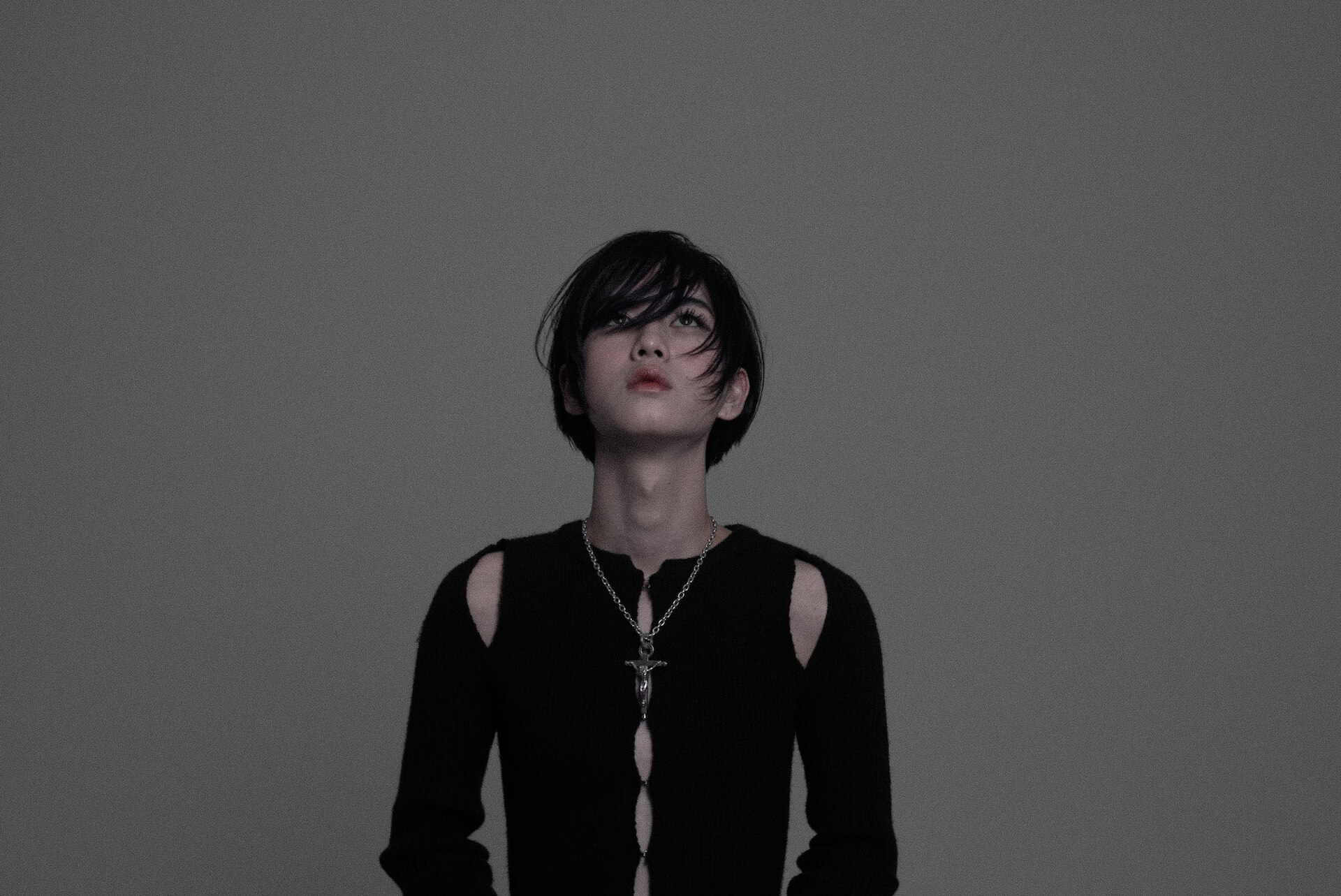 インタビュー｜21世紀生まれのSSW・Young Keeが1stアルバム『Bad