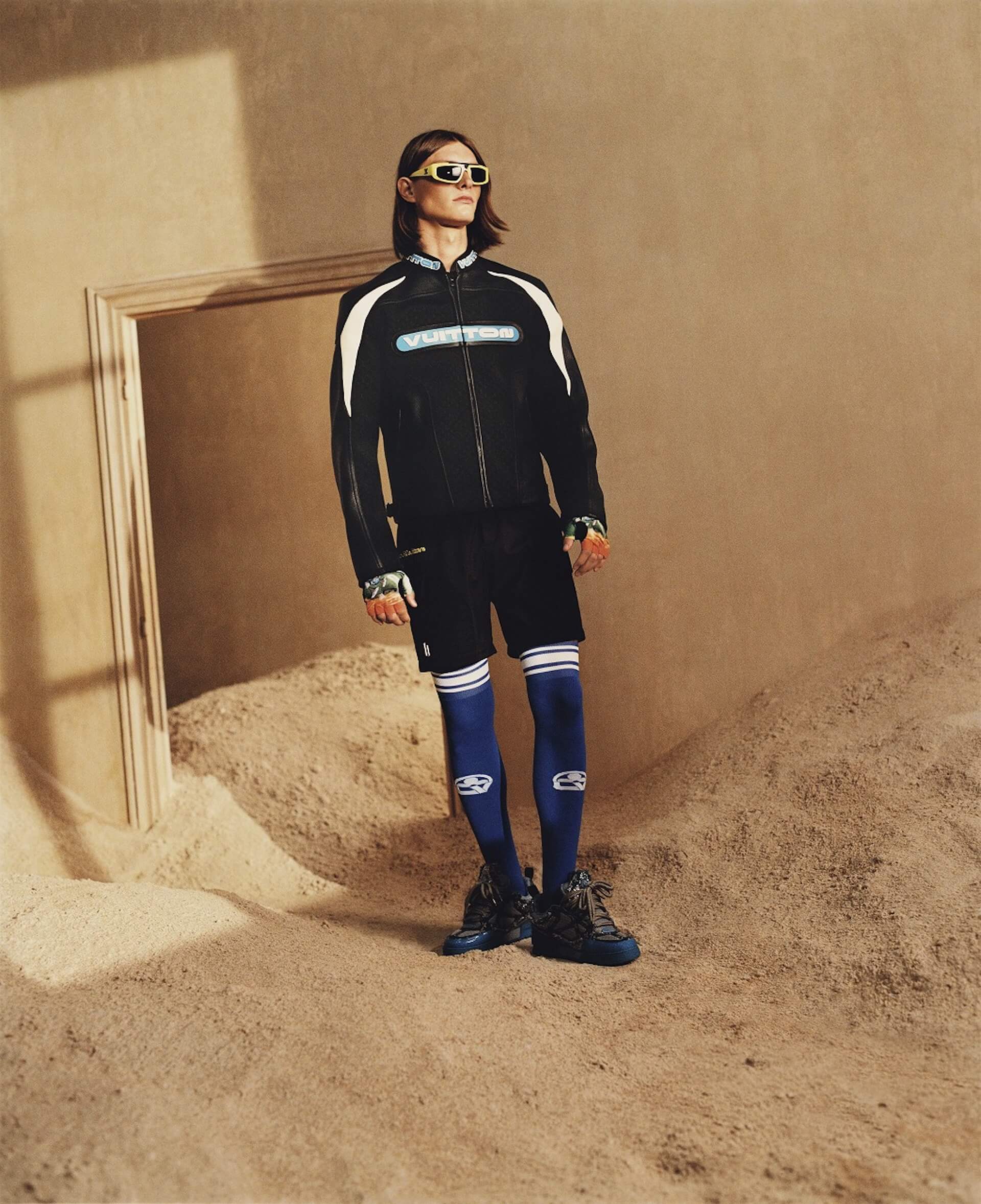 「Louis Vuitton」2023秋冬メンズ・プレコレクション発売に先駆け、ルックビジュアルを公開｜“砂漠で開催されるレース”からインスピレーション fashion221226-louisvuitton-02