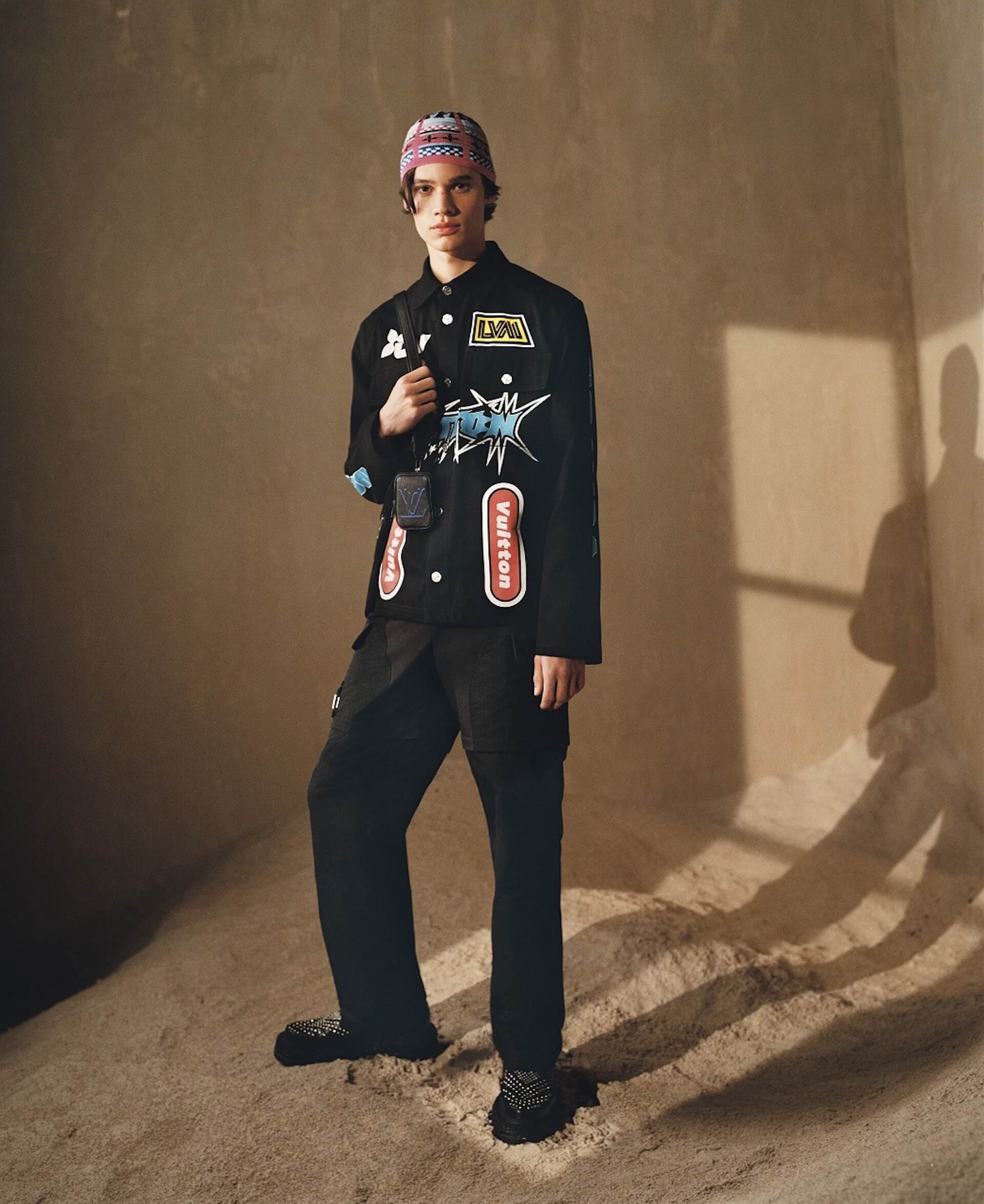 「Louis Vuitton」2023秋冬メンズ・プレコレクション発売に先駆け、ルックビジュアルを公開｜“砂漠で開催されるレース”からインスピレーション fashion221226-louisvuitton-07