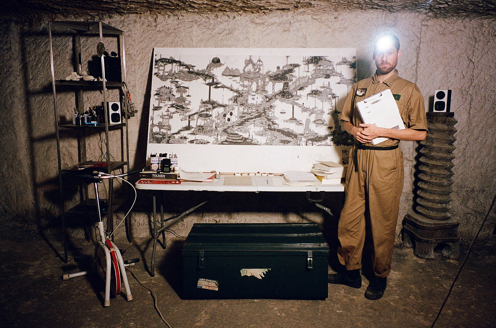 Jack Tezamの地下洞窟での隔離生活を覗き見る展示＜EXPÉRIENCE DISTORSION＞代官山・LAID BUGにて開催 artculture230208-jack-tezam5