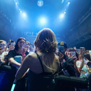 452313 戦慄かなの | PHOTO GALLERY：「皆が幸せになれるように