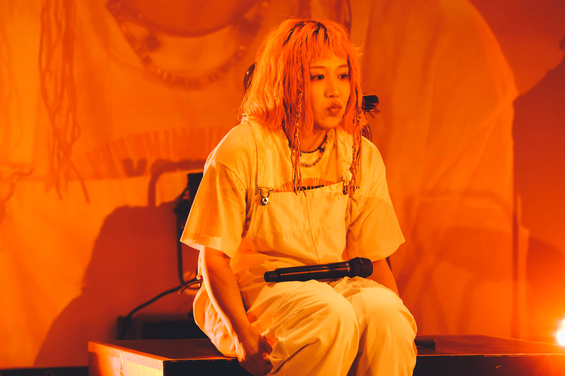 オレンジに塗れた一夜──カメレオン・ライム・ウーピーパイ＜1ST ONE-MAN LIVE “Orange”＞東京公演をフォトレポート music230718-clwp3