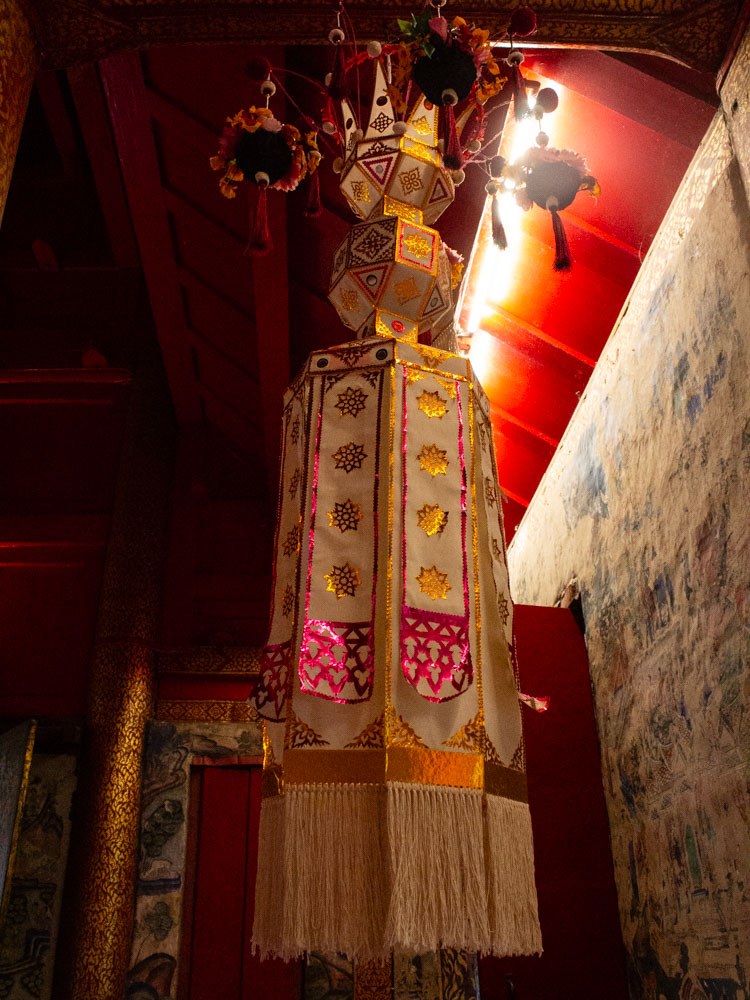 タイドラマの影響で民族衣装×遺跡が人気！アユタヤ・チェンマイの圧巻な仏教建築をご紹介 column230929_thailand-report-temple-04