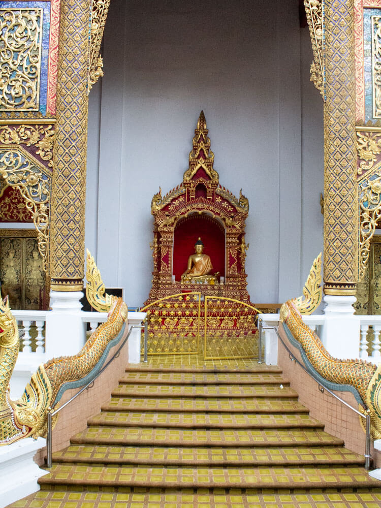 タイドラマの影響で民族衣装×遺跡が人気！アユタヤ・チェンマイの圧巻な仏教建築をご紹介 column230929_thailand-report-temple-012