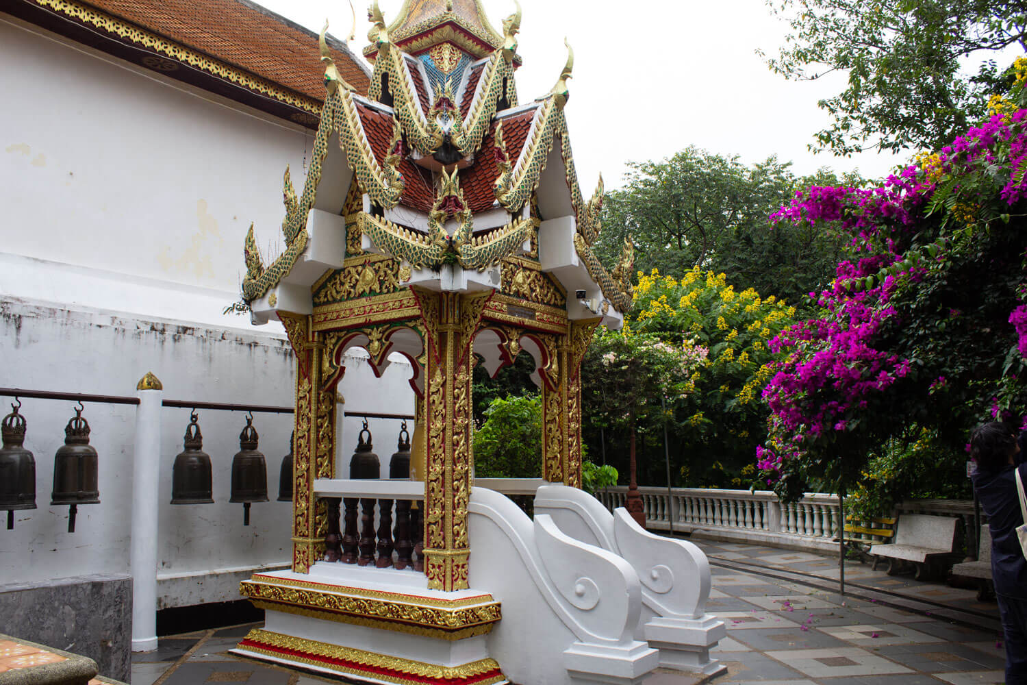 タイドラマの影響で民族衣装×遺跡が人気！アユタヤ・チェンマイの圧巻な仏教建築をご紹介 column230929_thailand-report-temple-037