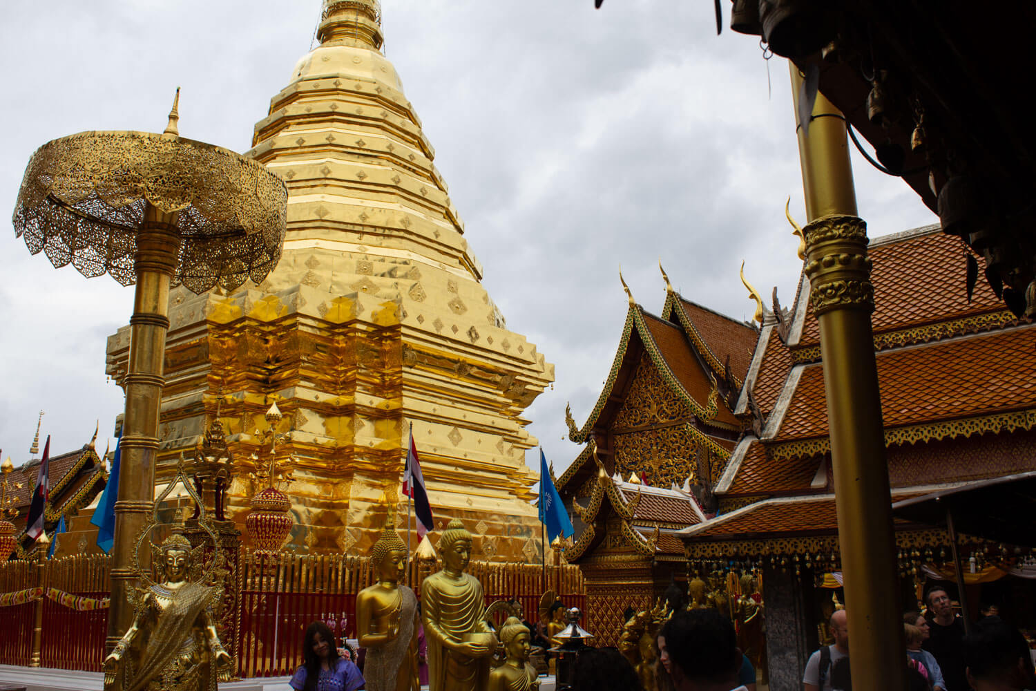 タイドラマの影響で民族衣装×遺跡が人気！アユタヤ・チェンマイの圧巻な仏教建築をご紹介 column230929_thailand-report-temple-042