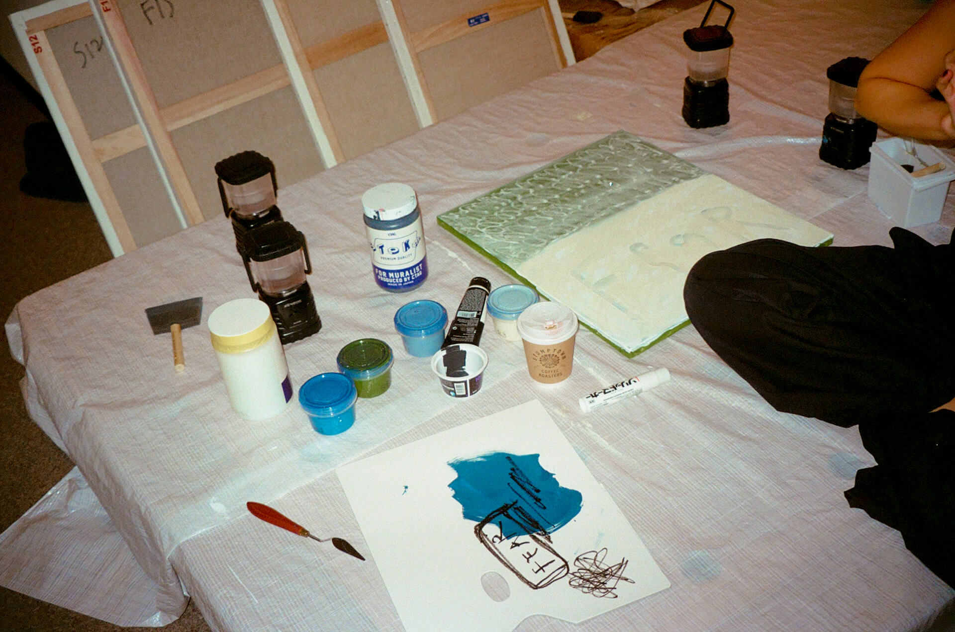 新進気鋭アーティストの発掘・支援プログラム、エースホテル「アーティスト・イン・レジデンス」第2弾でコンテンポラリーアーティスト／現代美術家MOMOの作品が展示 art231115-acehotelkyoto-momo-06