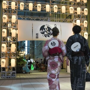 八重洲夜市