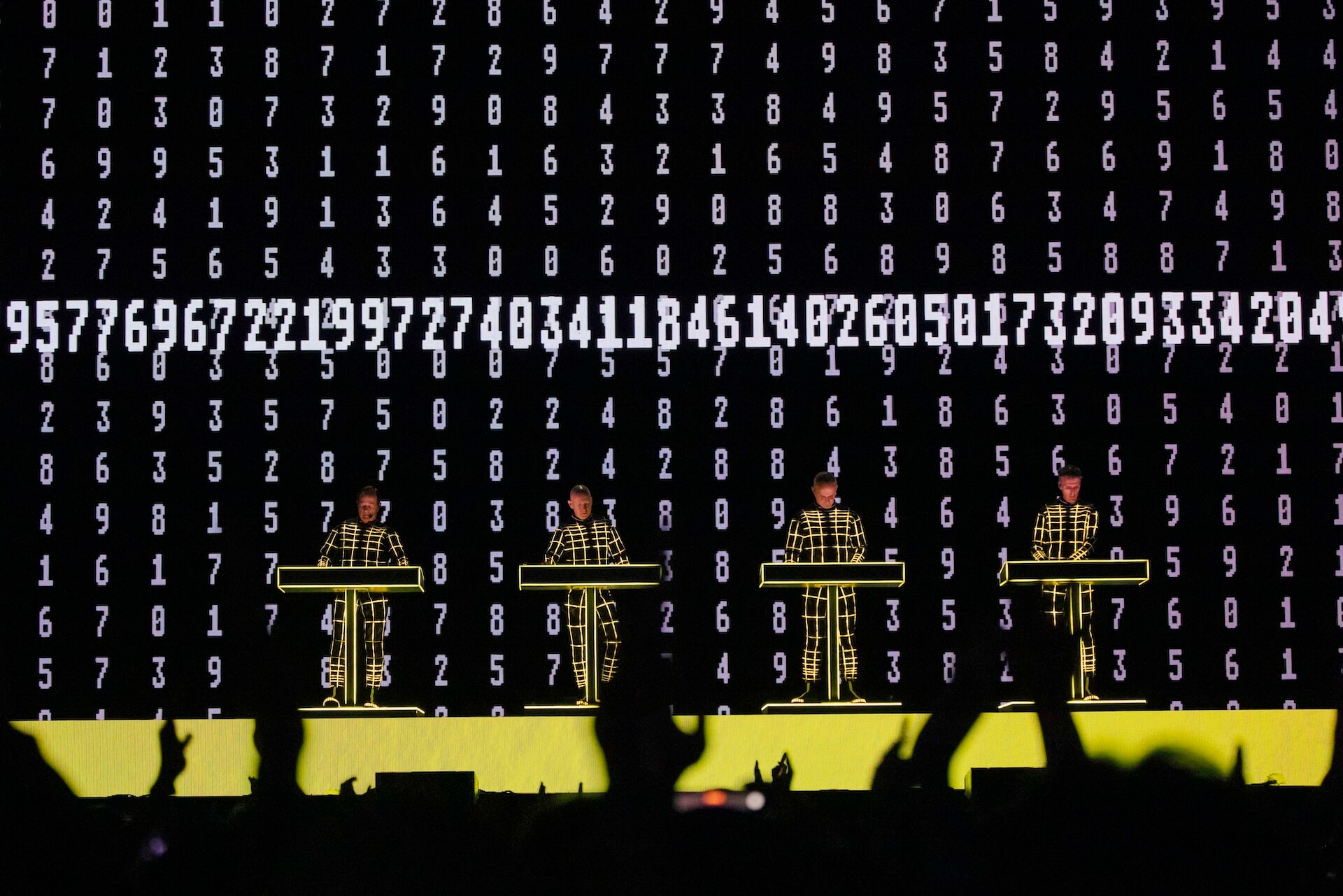 振り返るフジロック2024｜Kraftwerk 12f46d3f49bb65e7612943529610e9b3