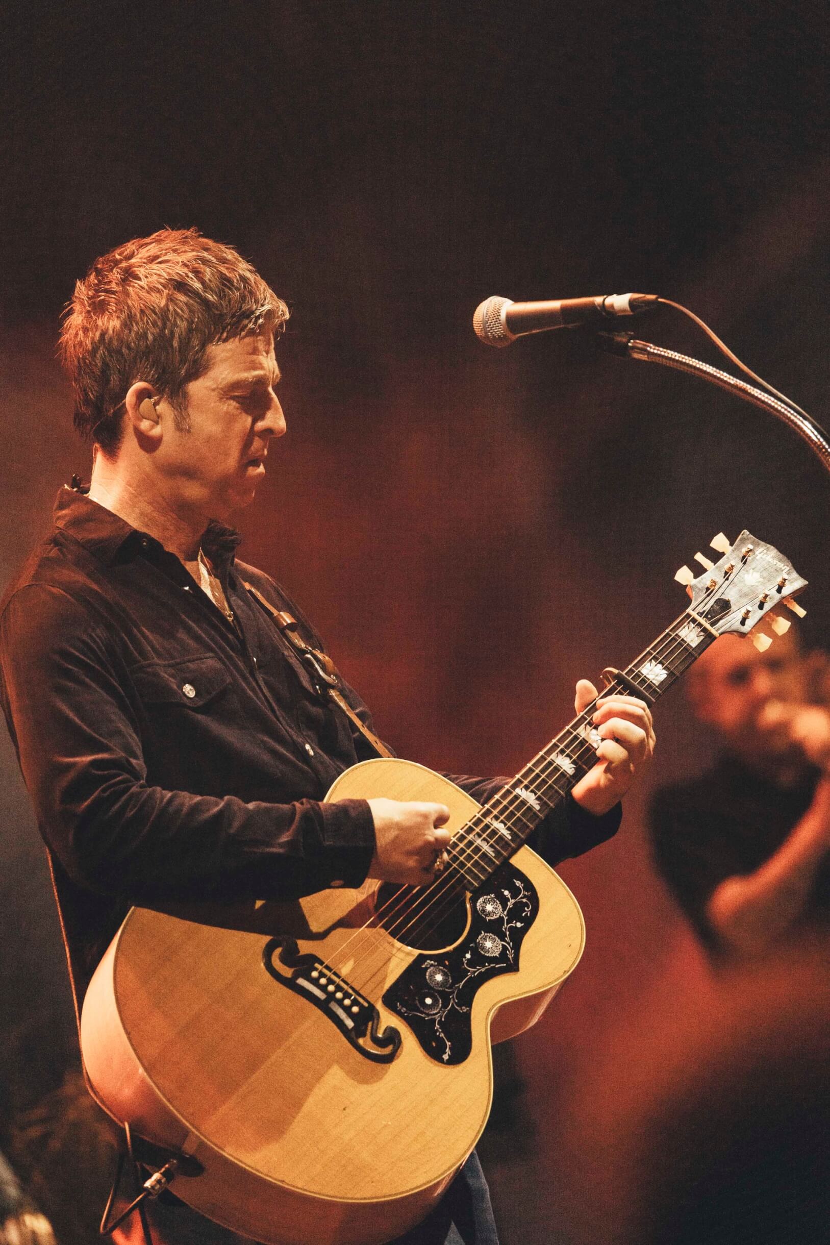 振り返るフジロック2024｜Noel Gallagher's High Flying Birds 240727_frf_3410