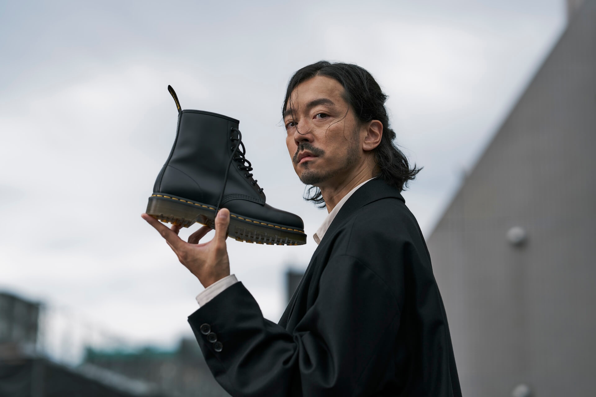 Dr. Martens、オリジンであるTHE 1460 BOOTの進化を体現するブランドキャンペーンより日本限定のスペシャル連載コンテンツが配信開始｜金子ノブアキ、笠松将、SIRUP、る鹿らが登場 lifefashion241019-dr-martens2