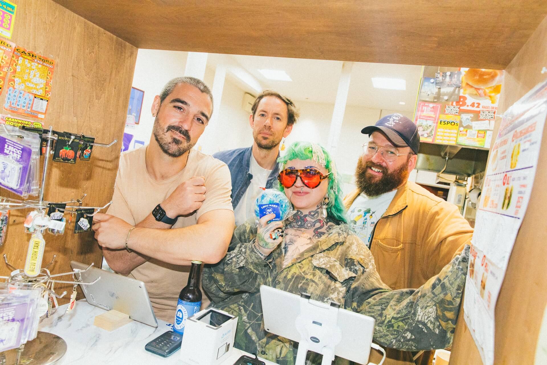 【PHOTO REPORT】ハイエイタス・カイヨーテによる1日限りのポップアップストア「LHCC MART」に密着！ column2411-hiatus-kaiyote29