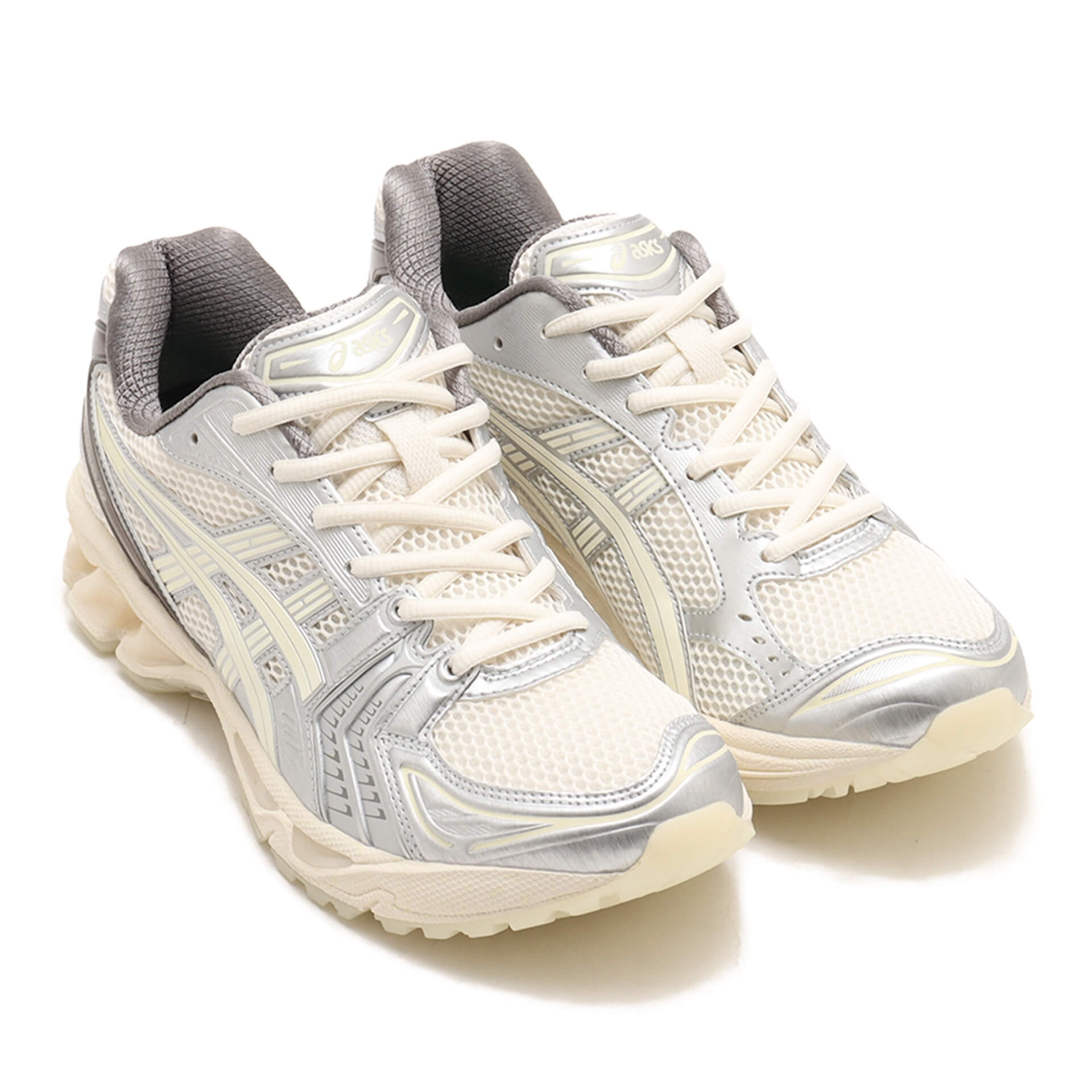 ASICS SportStyleの名作モデルがatmos別注として登場｜光るキノコをデザインソースに据えた一足 lifefashion241111-atmos-asics1