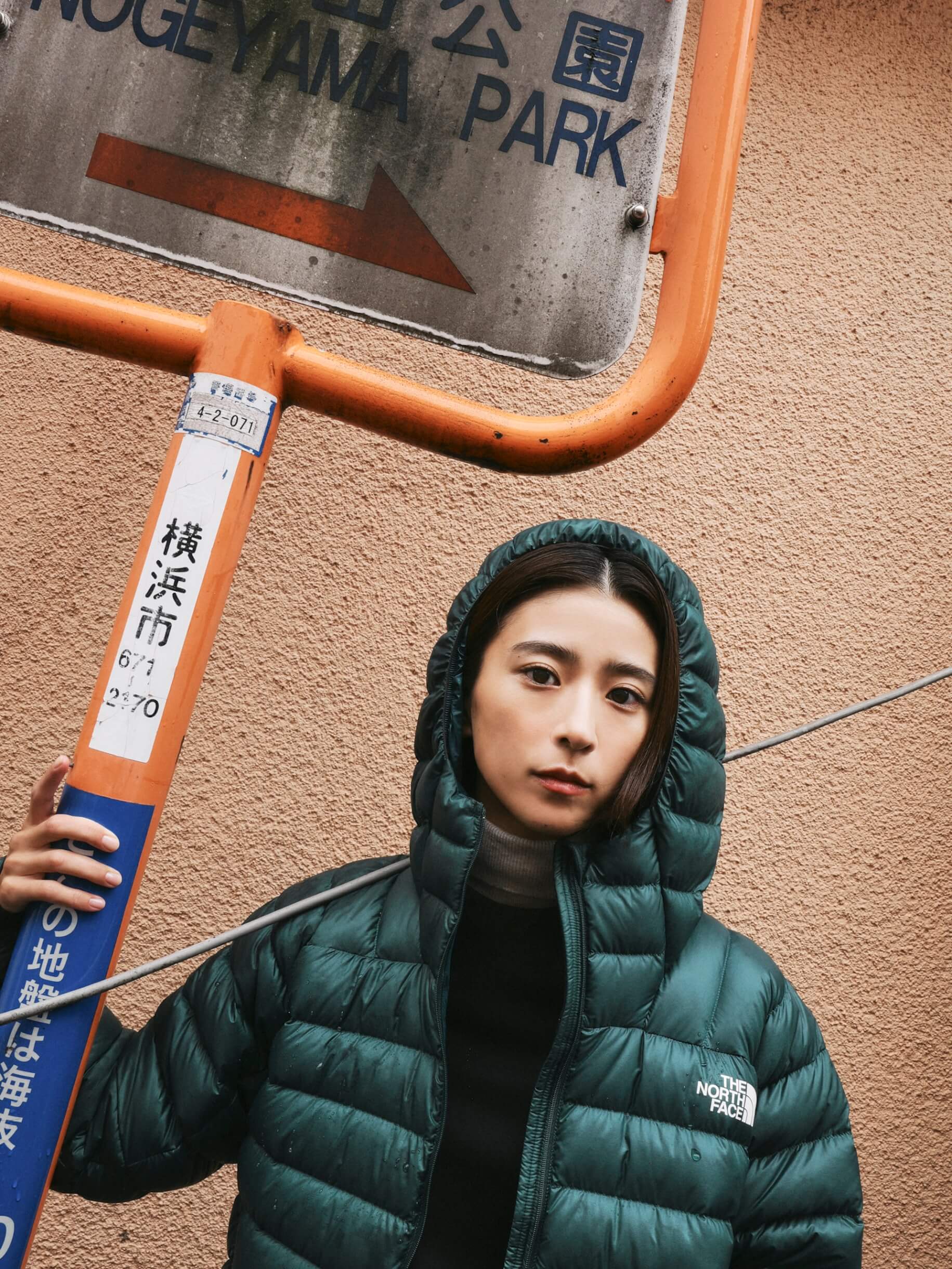 豊川悦司と黒島結菜がTHE NORTH FACE 2024FW 新作アウターコレクションのルックに登場｜写真家・鈴木親が撮り下ろし lifefashion241113-the-north-face11