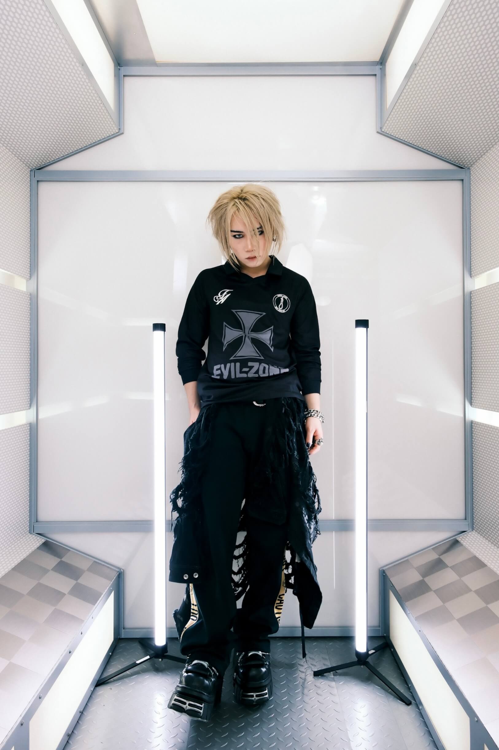 vividboooy、 (sic)boyとのコラボ楽曲「Trend Killer」のMVをプレミア公開 music241217-vividboooy3