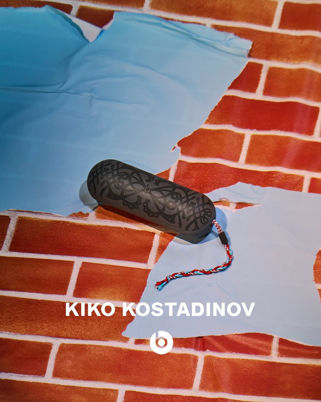 「Beats」が〈Kiko Kostadinov〉との最新コラボスピーカー Beats Pillを発売 531191469_18523375147060828_2340258023035419928_n