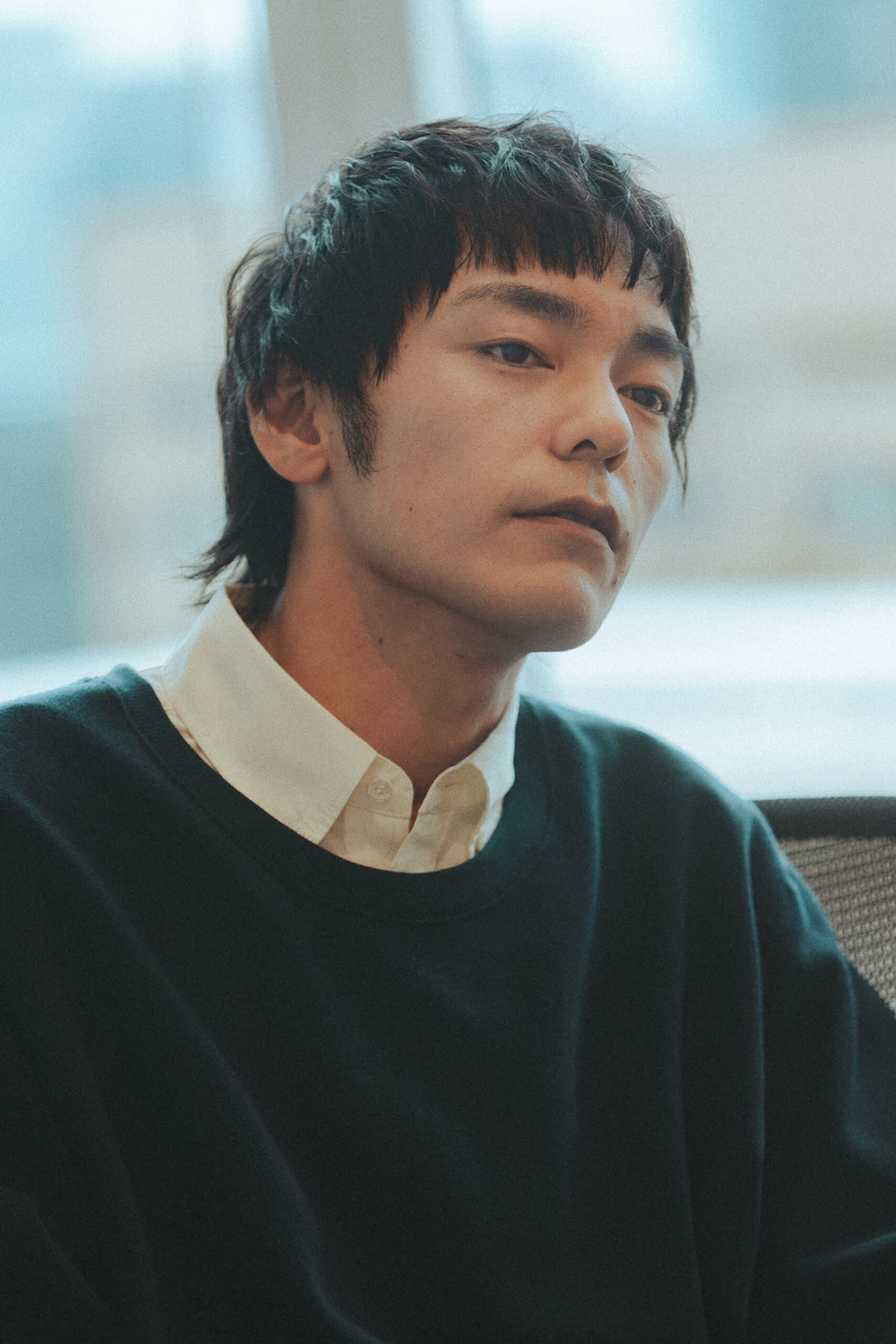 正しさに倣わず、自分の意志で選ぶ──Newspeakが『Glass Door』に込めた“今” KK1_2847-scaled