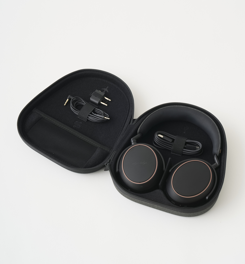 Sennheiserと俳優 佐藤健による〈ABYTS〉が特別仕様のワイヤレスヘッドホンを発売 sennheiser-abyts-051