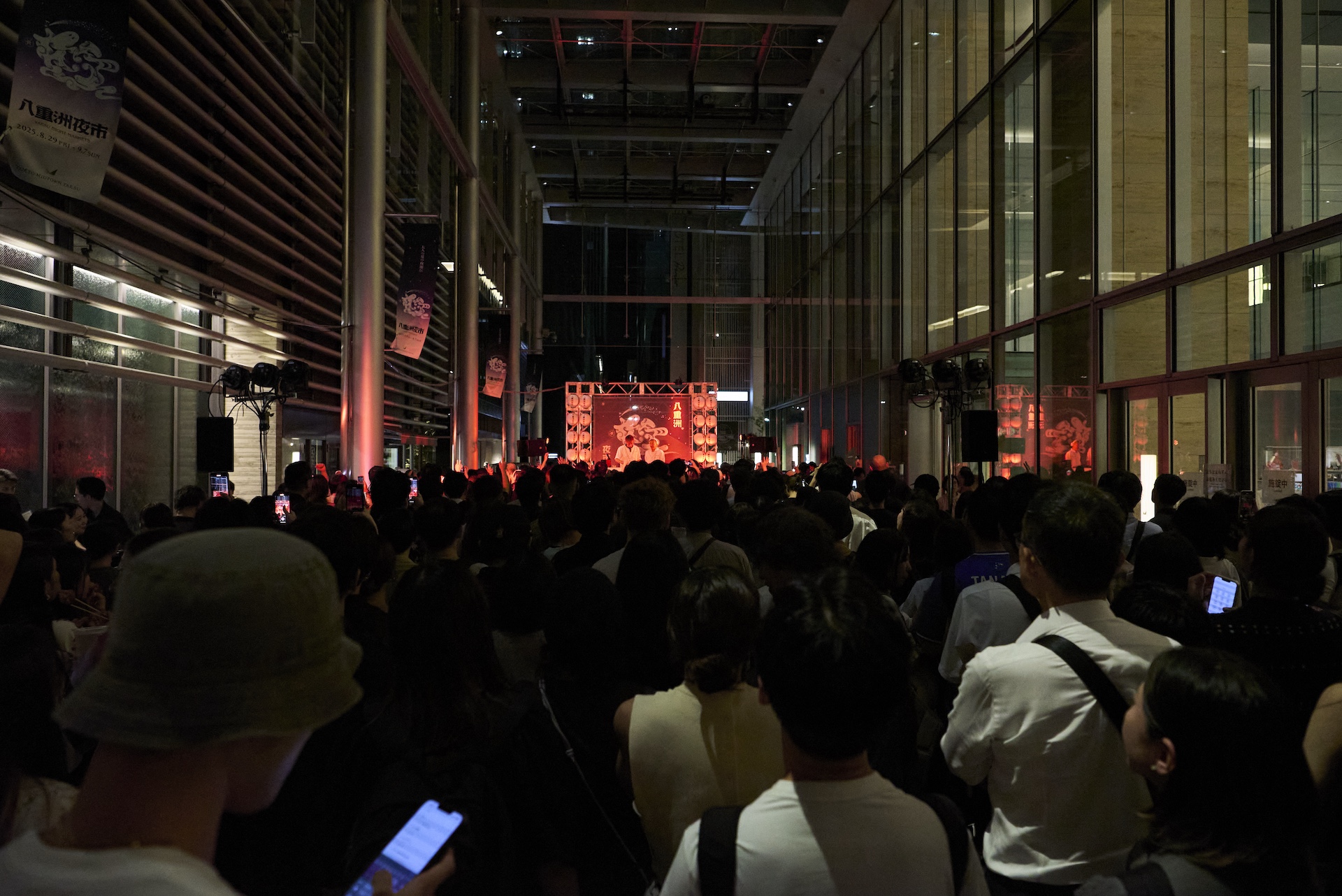 まだまだ夏を楽しめる｜八重洲夜市 2025で大人たちが熱狂！2週目レポート music_yaesu_week211
