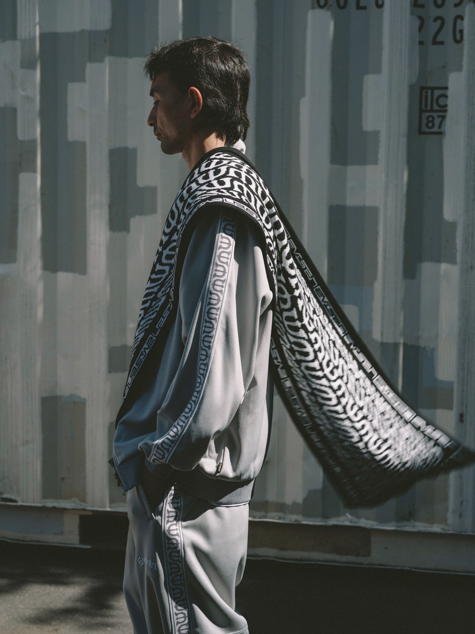 Evisen Skateboardsが2025年秋冬コレクションのルックブックを公開 Evisen-Skateboards-FW25-6
