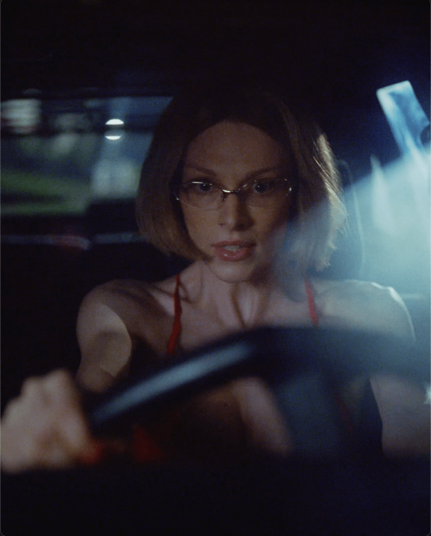 〈GENTLE MONSTER〉がハンター・シェイファー主演の2025年秋コレクションのキャンペーンを発表 sub4