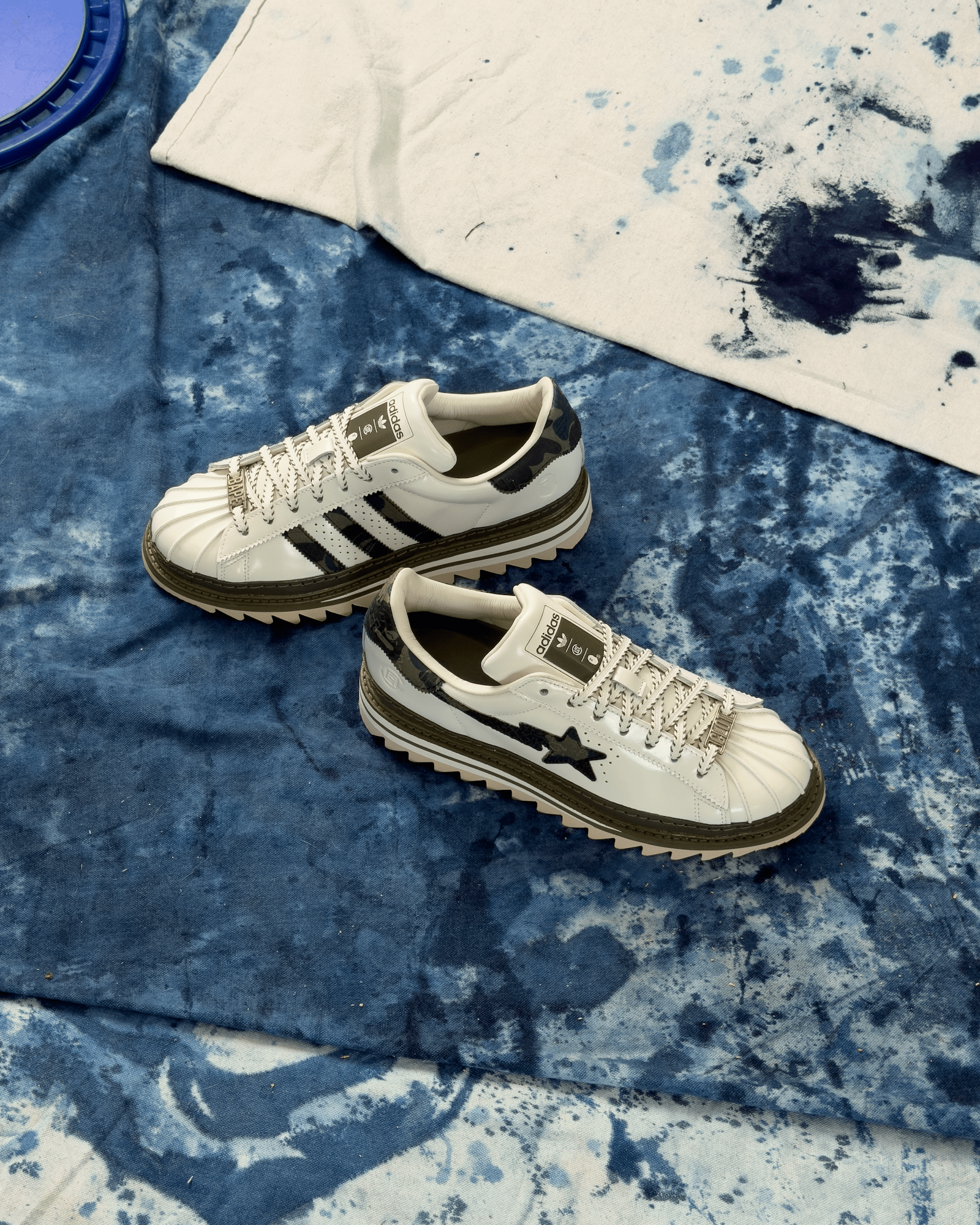 〈A BATHING APE®︎〉が〈CLOT〉〈adidas Originals〉とのトリプルコラボを発表 sub2