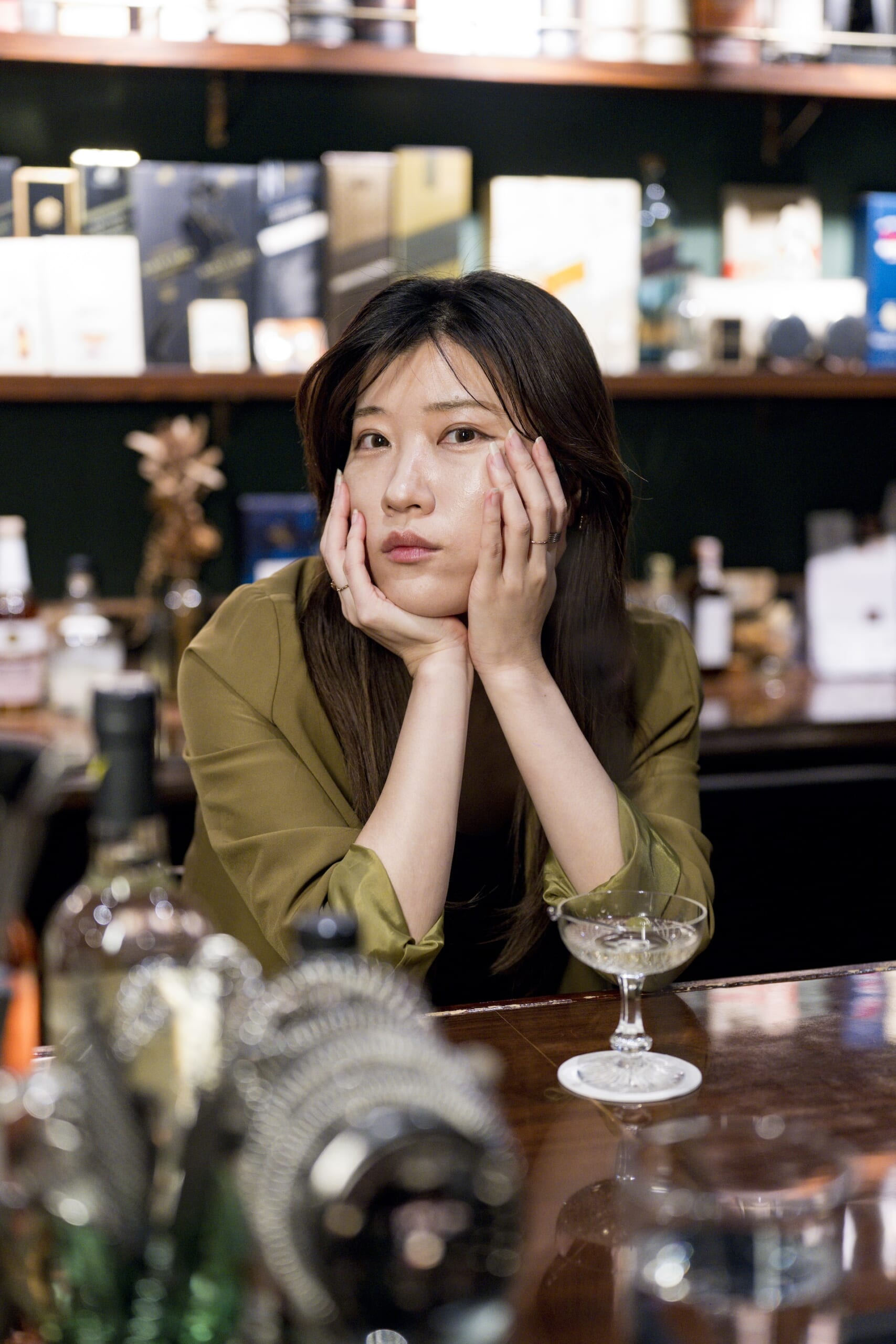 ヒコロヒーに訊く、BARのすゝめ｜「おすすめで」から始まる心地の良い時間 DSC_1722-scaled