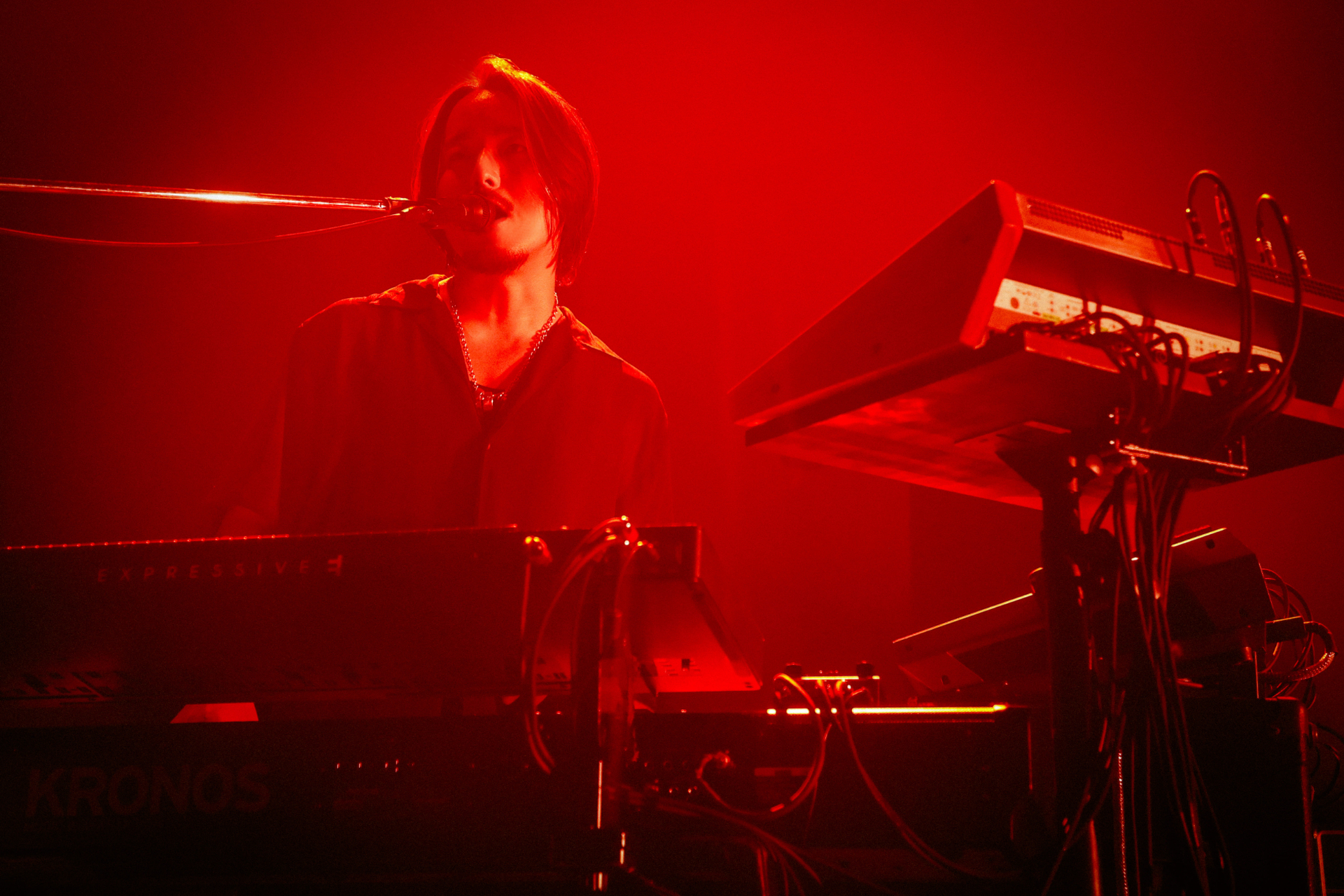 LIVE REPORT：Suchmos Asia Tour Sunburst 2025 横浜アリーナ・フジロック・Zepp Hanedaを経て 辿り着いたSuchmosというバンドの現在地 D0A8904a